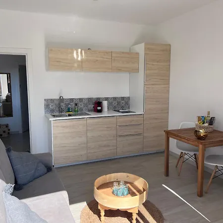 Superbe Casita Charlotte Jacuzzi Wifi Prázdninový dům